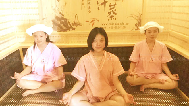 玉石汗蒸房(fáng)內(nèi)景