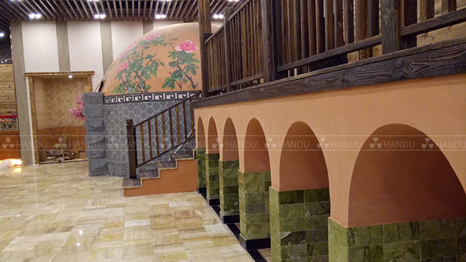 火(huǒ)龍浴汗蒸房(fáng)外(wài)景