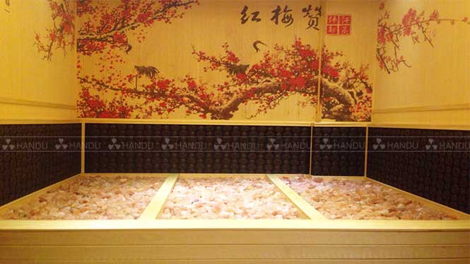 紅(hóng)梅贊汗蒸房(fáng)